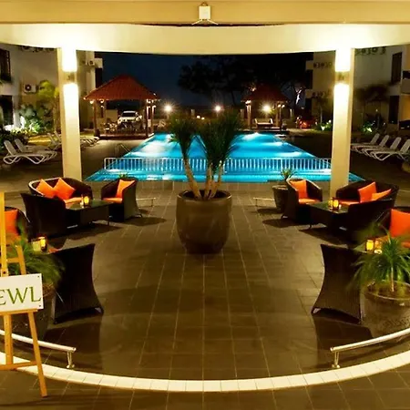 Samsuria Private Beach Front Kuantan Exterior photo