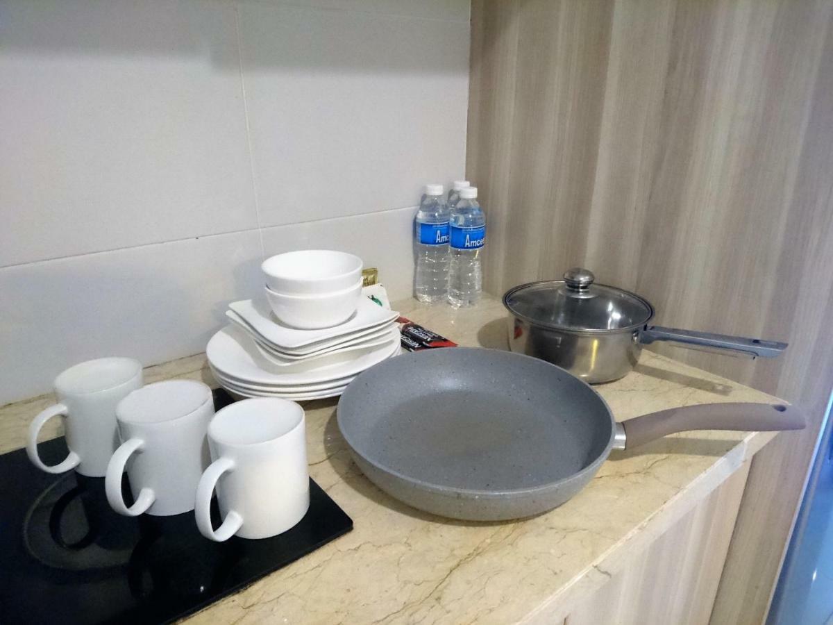 Samsuria Private Front Apartment